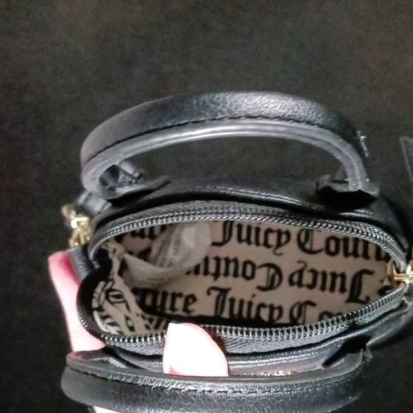 Juicy Couture purses. 042 - Picture 11 of 15
